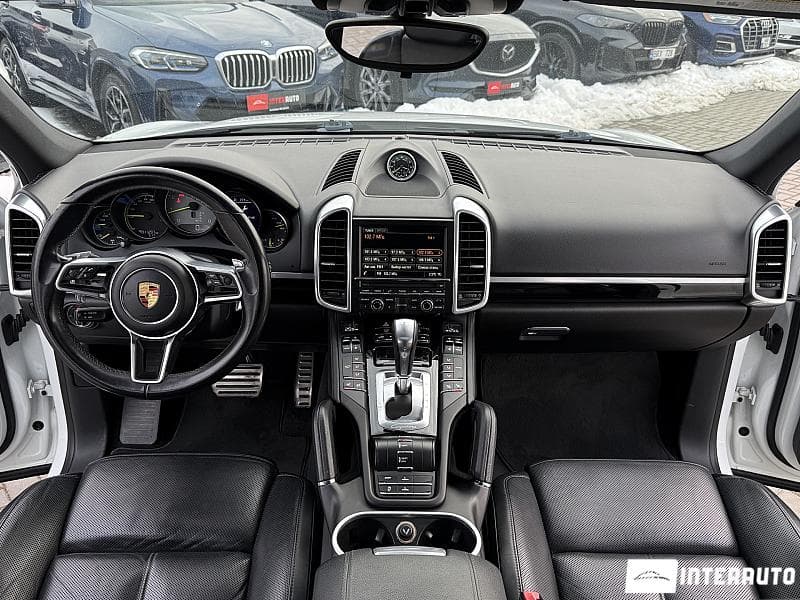 Porsche Cayenne S Hybrid 2016 — Миниатюра 6