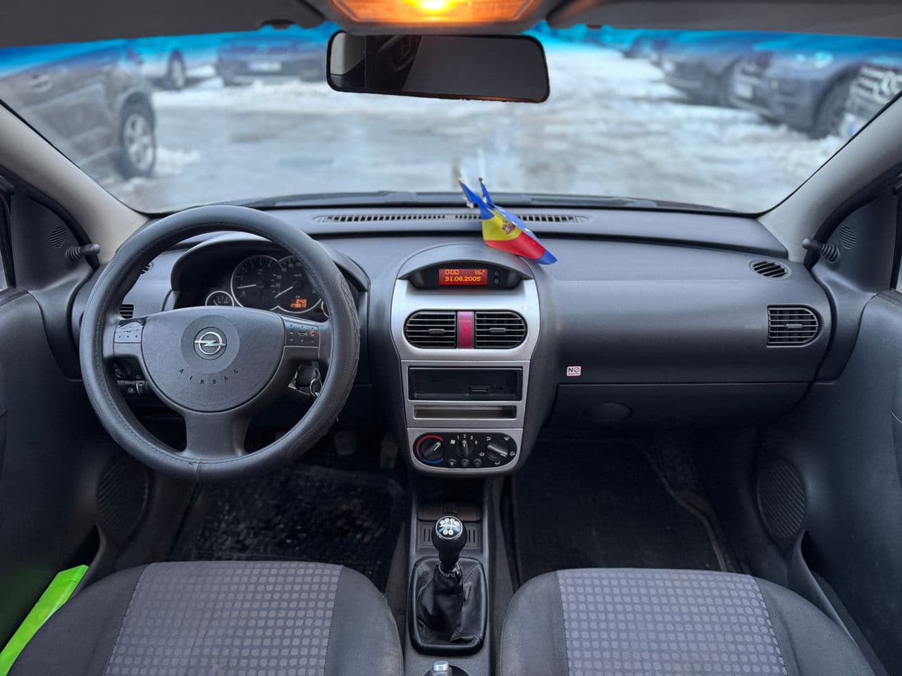 Opel Corsa 2005 — Миниатюра 8