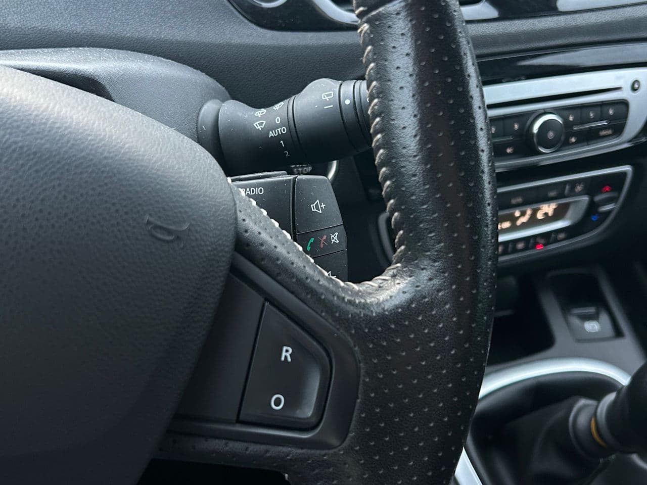 Renault Scenic 2015 — Миниатюра 10