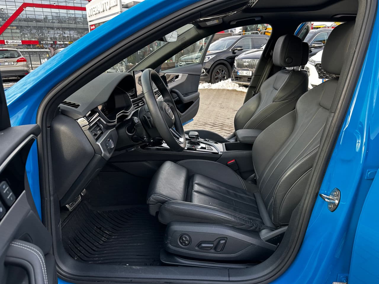 Audi A4 2021 — Миниатюра 5
