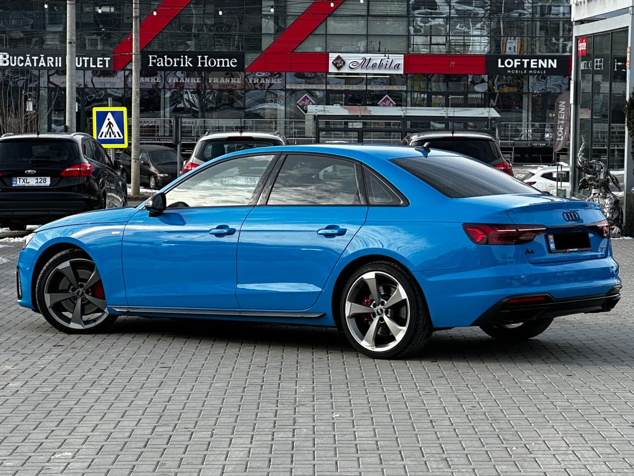 Audi A4 2021 — Миниатюра 4