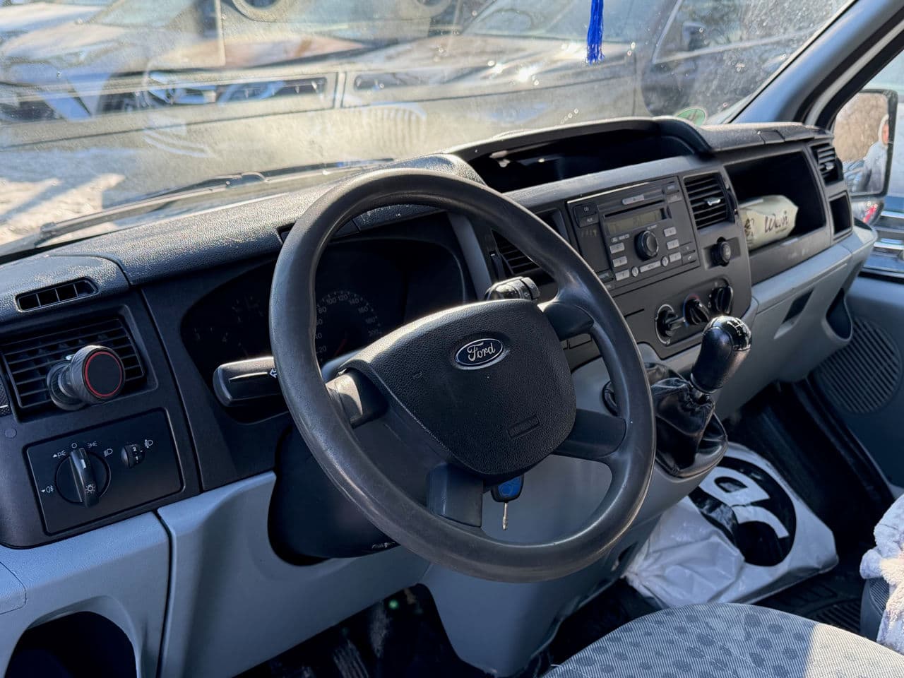Ford Transit 2011 — Миниатюра 8