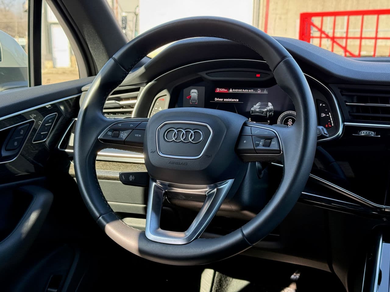 Audi Q7 2022 — Миниатюра 12