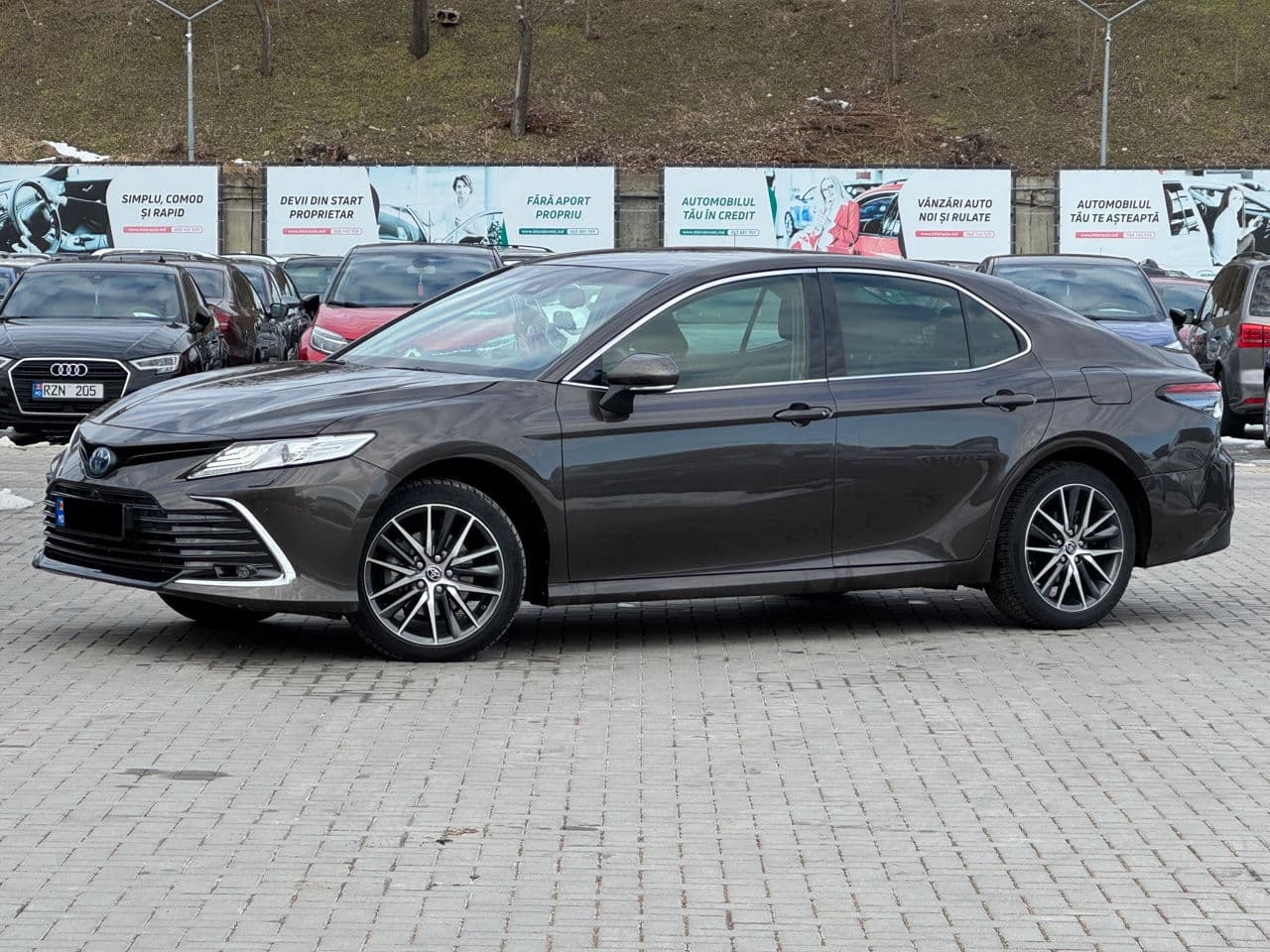 Toyota Camry 2022 — Миниатюра 2