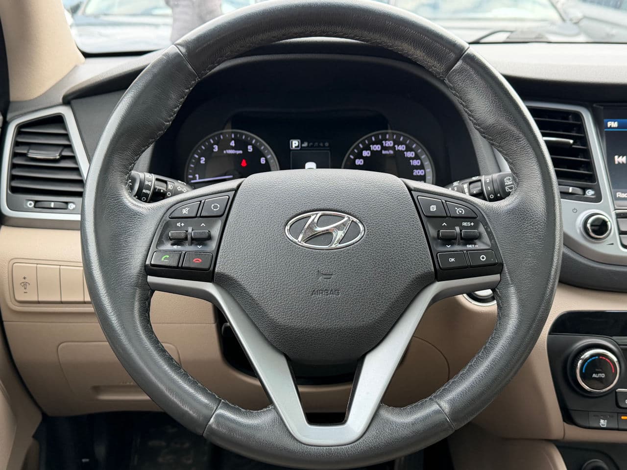 Hyundai Tucson 2016 — Миниатюра 10