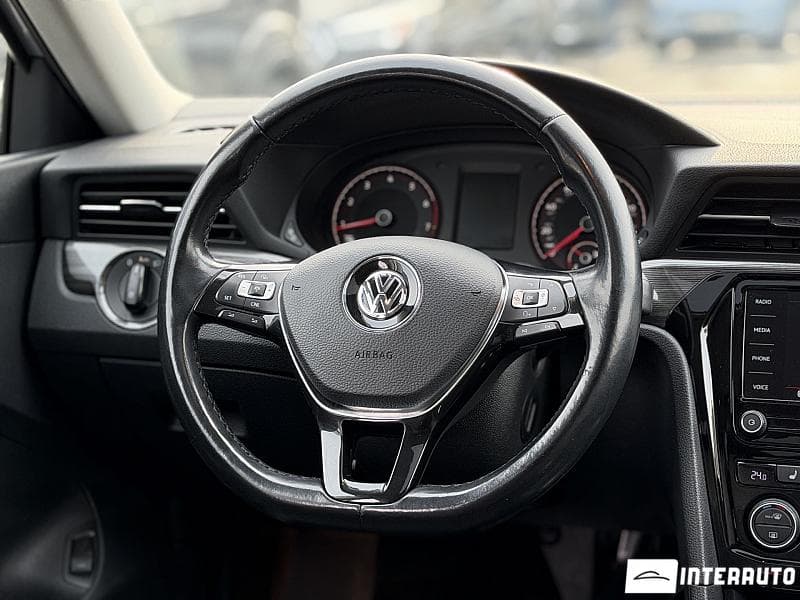 Volkswagen Passat 2019 — Миниатюра 13