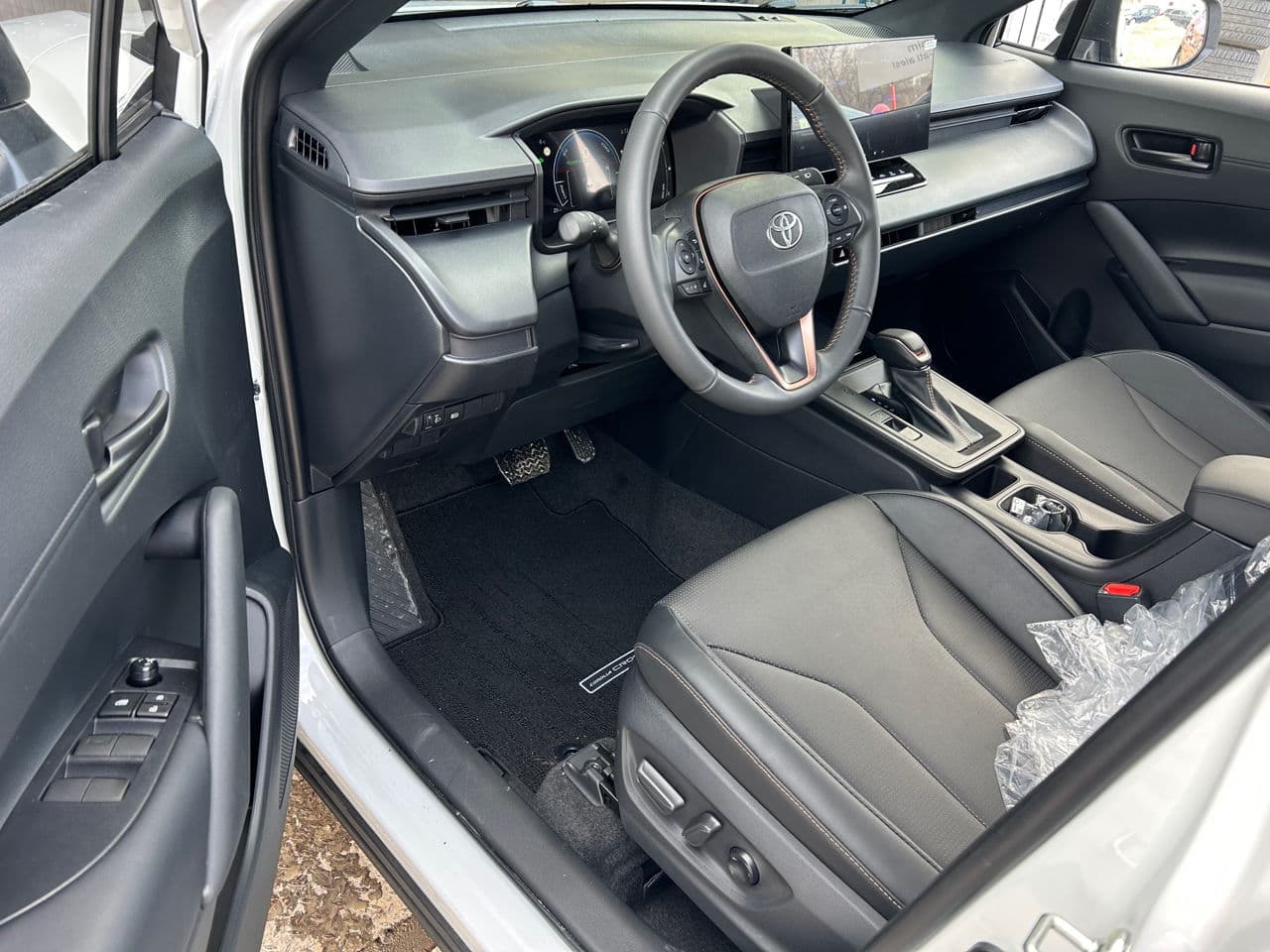Toyota Corolla Cross 2025 — Миниатюра 6