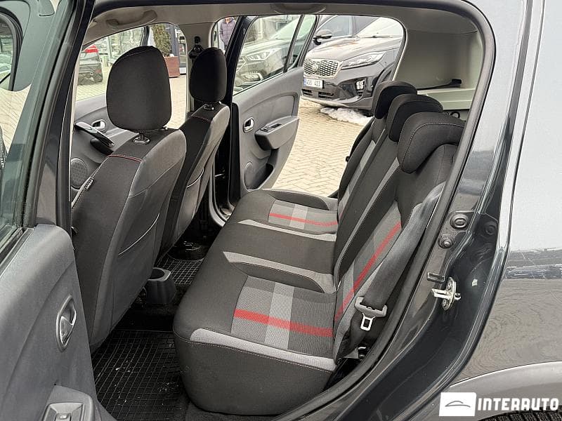 Dacia Sandero Stepway 2019 — Миниатюра 13