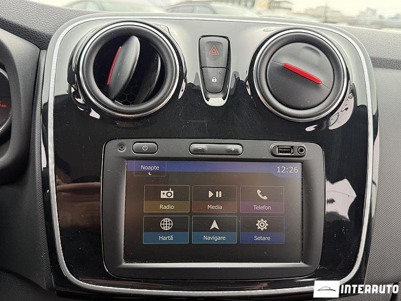 Dacia Sandero Stepway 2019 — Миниатюра 9