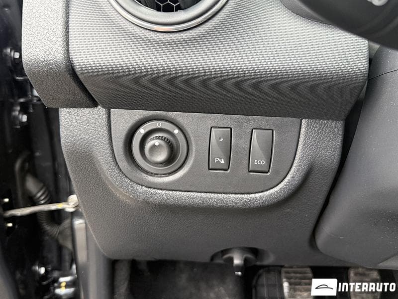 Dacia Sandero Stepway 2019 — Миниатюра 18