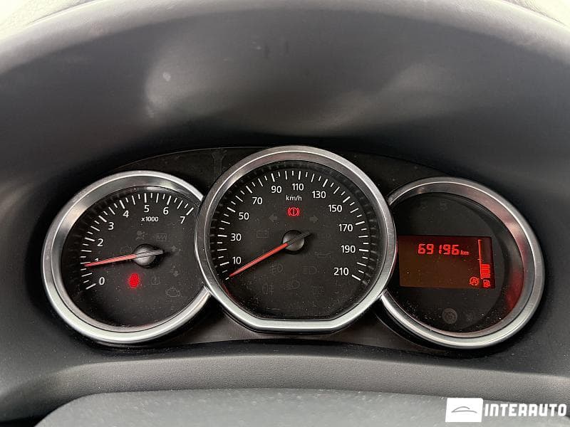 Dacia Sandero Stepway 2019 — Миниатюра 8