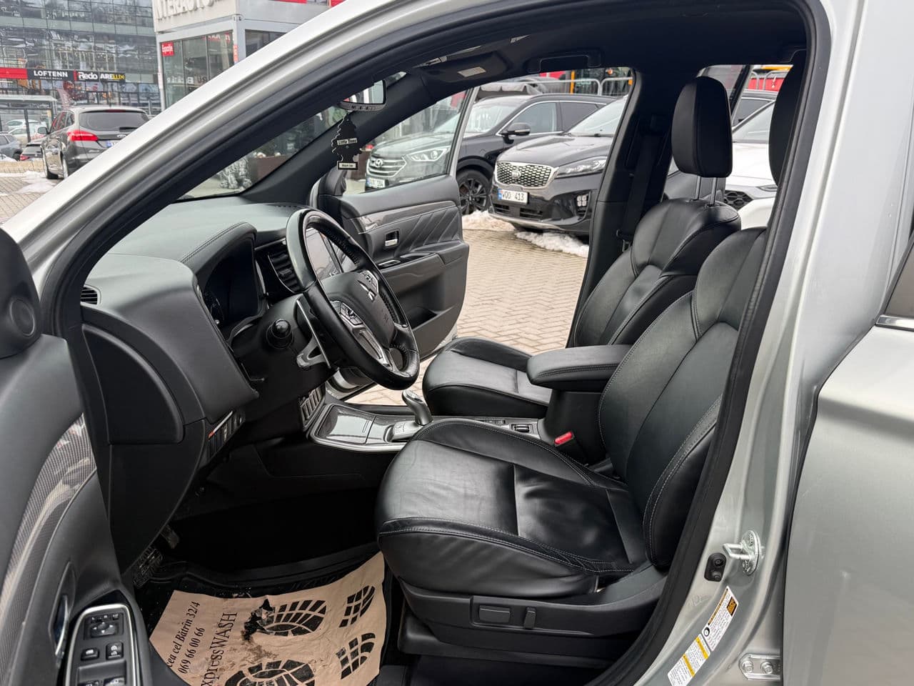 Mitsubishi Outlander 2019 — Миниатюра 5