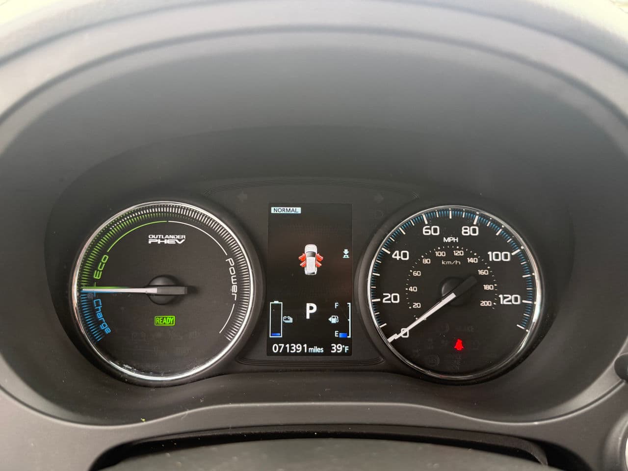 Mitsubishi Outlander 2019 — Миниатюра 8