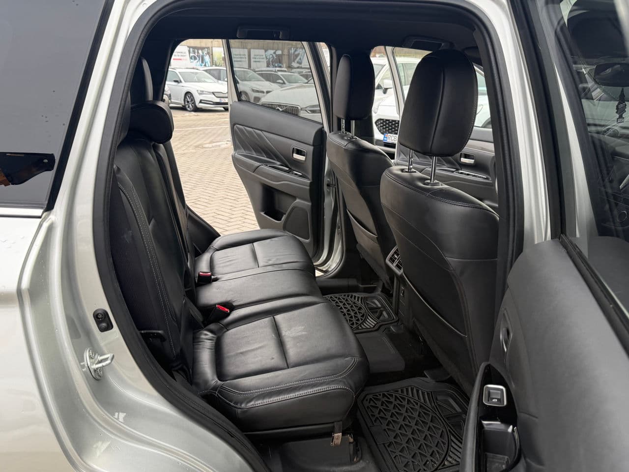 Mitsubishi Outlander 2019 — Миниатюра 14
