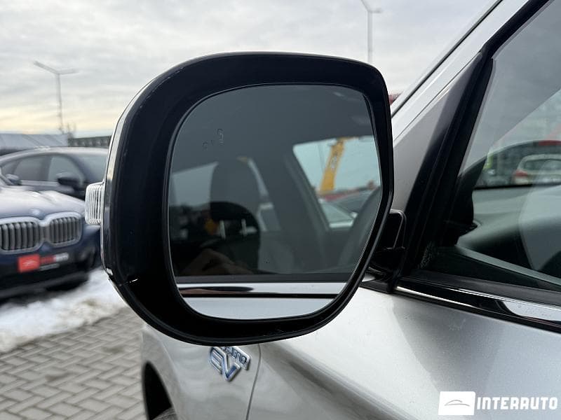 Mitsubishi Outlander 2019 — Миниатюра 17