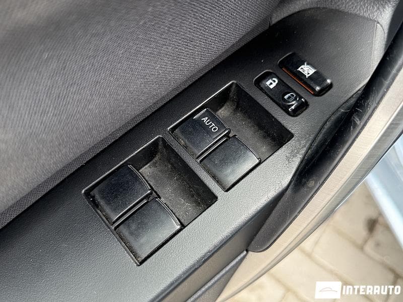 Toyota Auris 2013 — Миниатюра 15