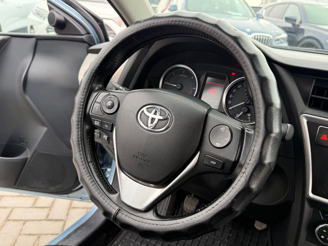 Toyota Auris 2013 — Миниатюра 7