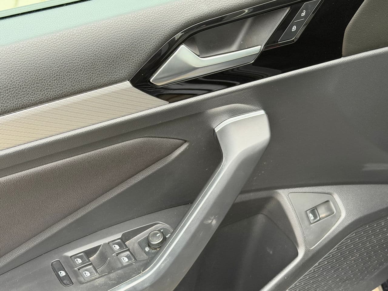 Volkswagen Jetta 2019 — Миниатюра 8