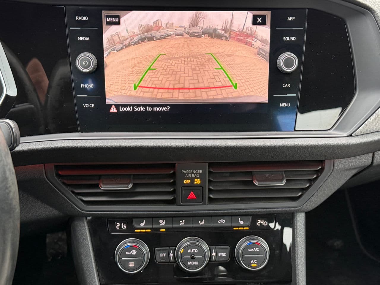 Volkswagen Jetta 2019 — Миниатюра 14