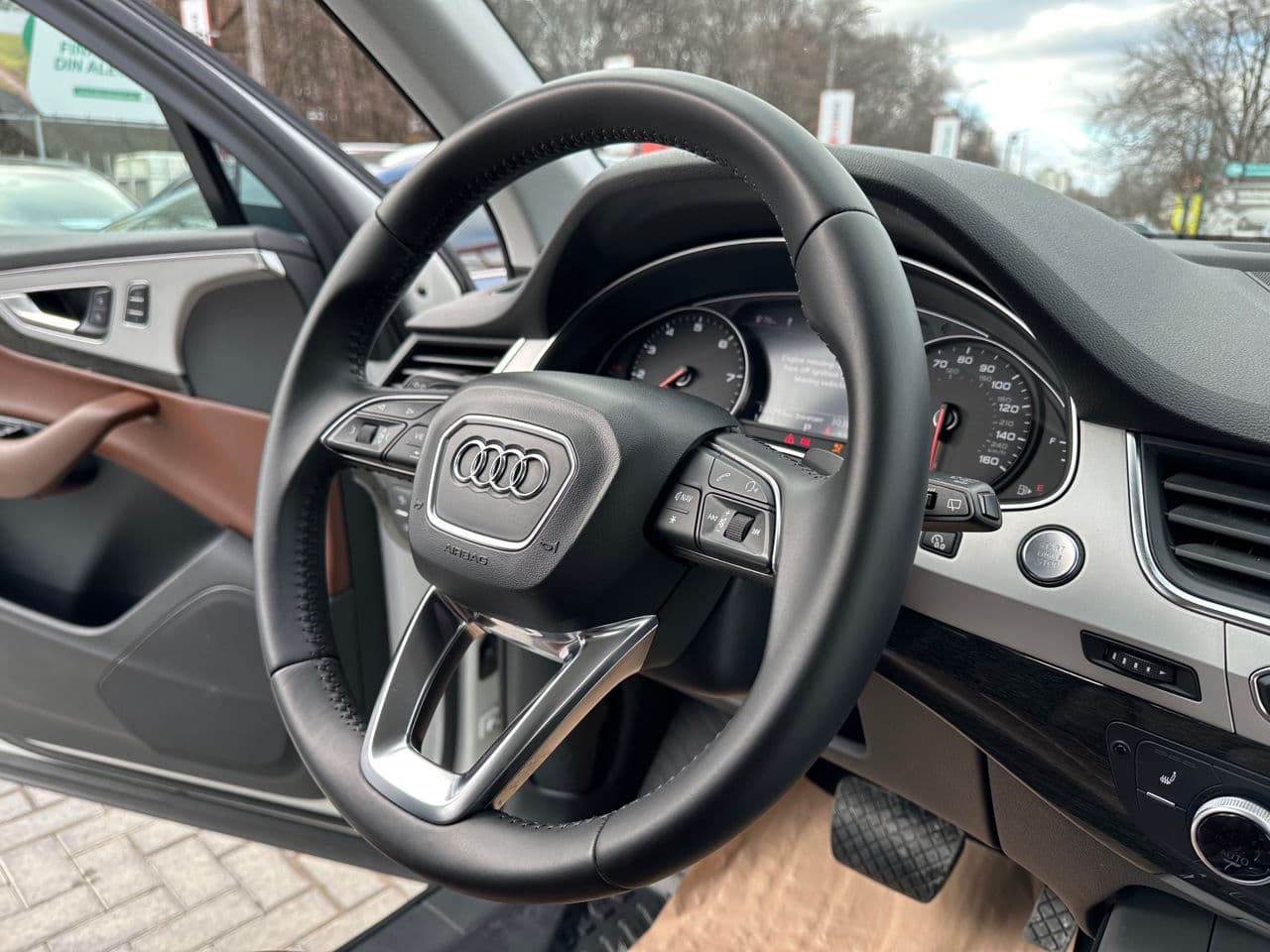 Audi Q7 2018 — Миниатюра 8