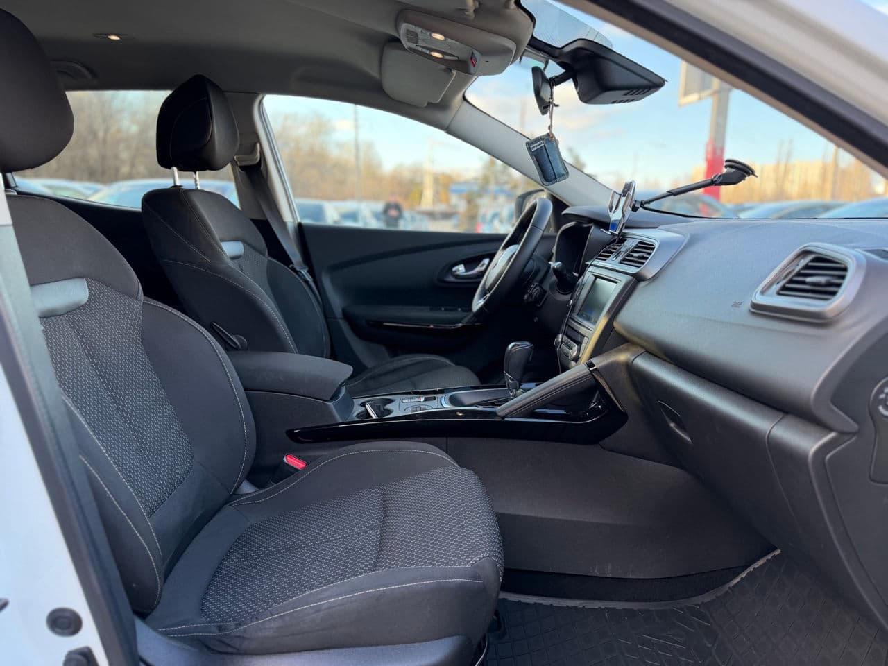 Renault Kadjar 2015 — Миниатюра 14