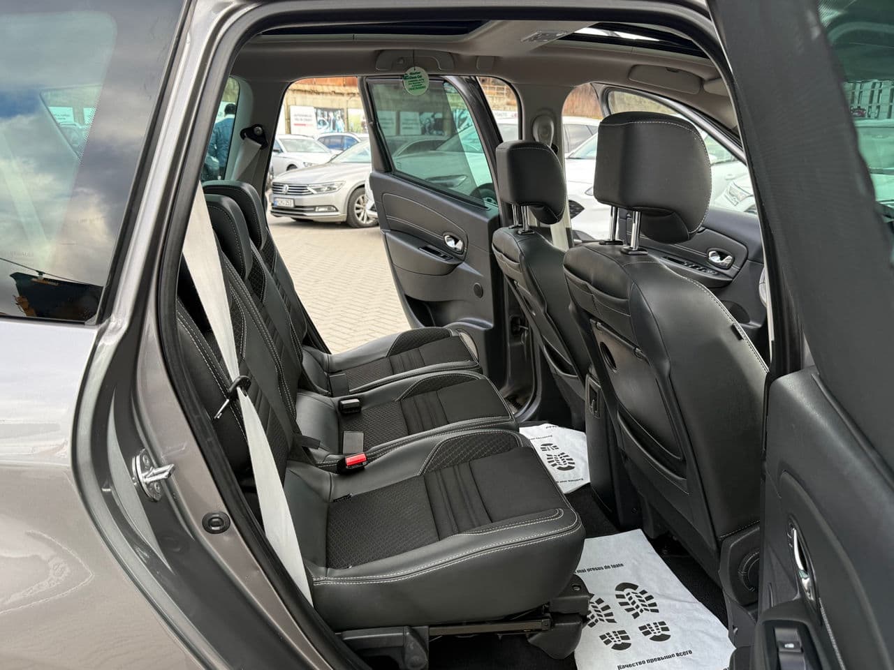 2016 Renault Grand Scenic — Miniatură 15