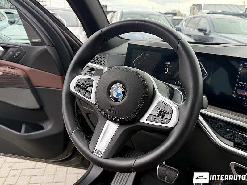BMW X5 4.0i 2025 — Миниатюра 9