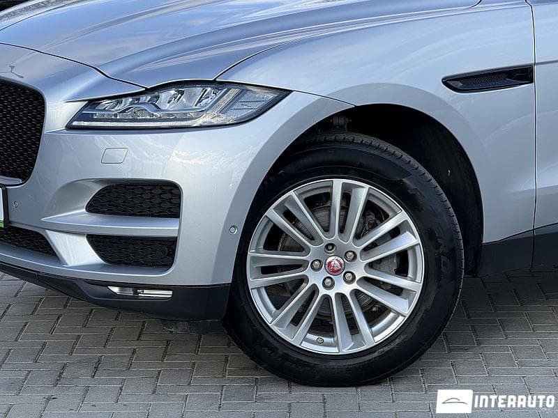 Jaguar F-Pace 2017 — Миниатюра 3