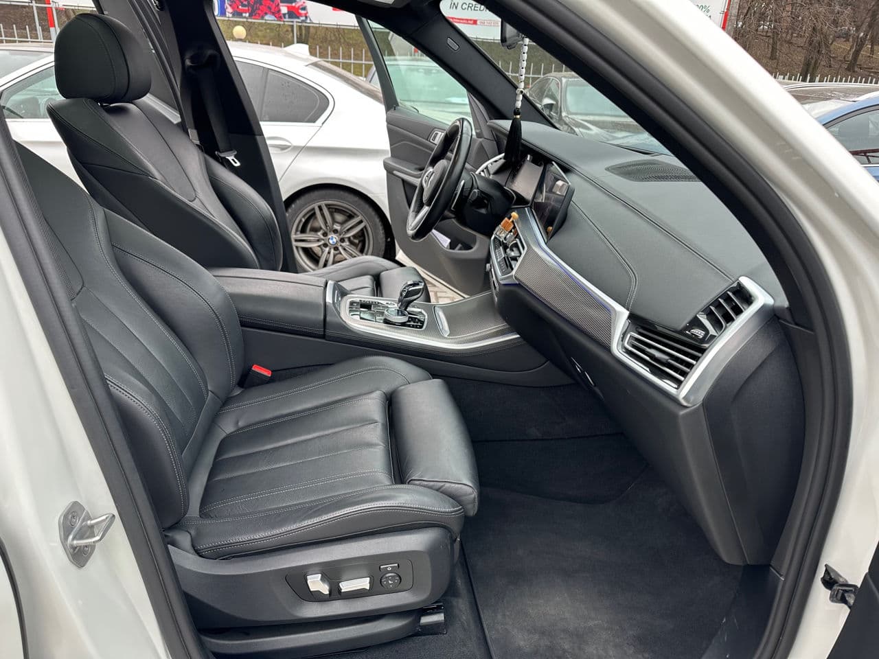 2020 BMW X5 4.0i — Miniatură 5