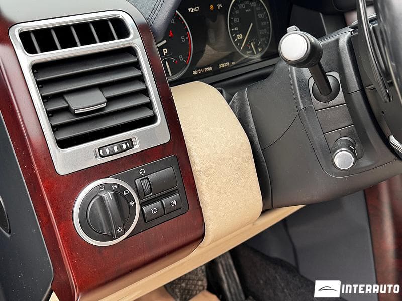 Land Rover Range Rover Vogue 2011 — Миниатюра 19