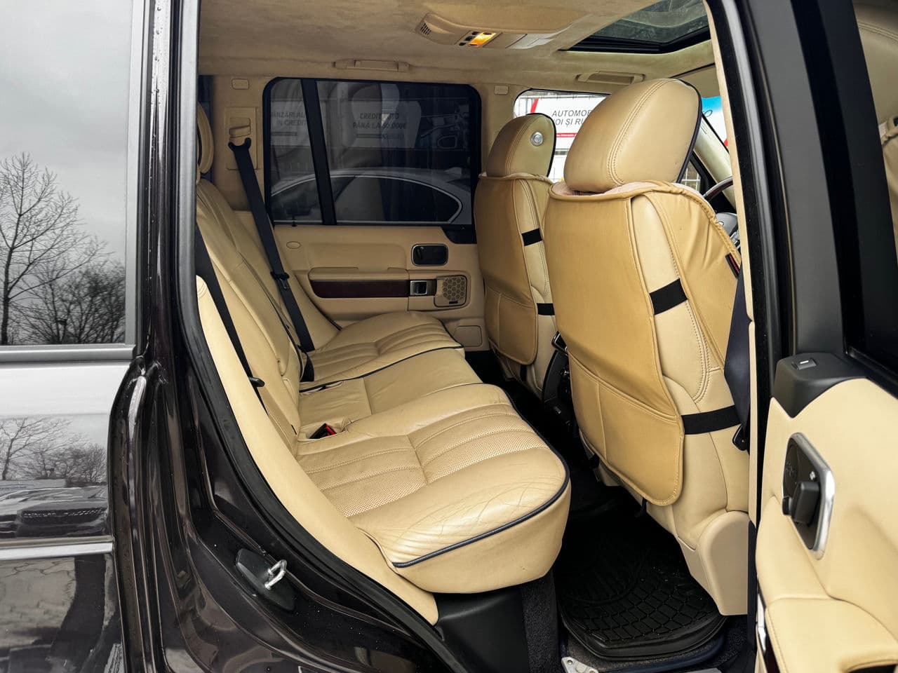 Land Rover Range Rover Vogue 2011 — Миниатюра 22