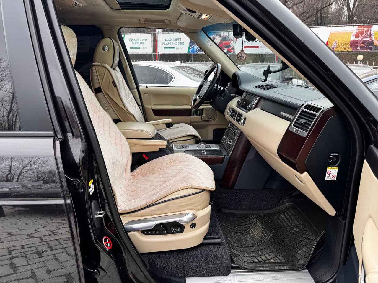 Land Rover Range Rover Vogue 2011 — Миниатюра 6