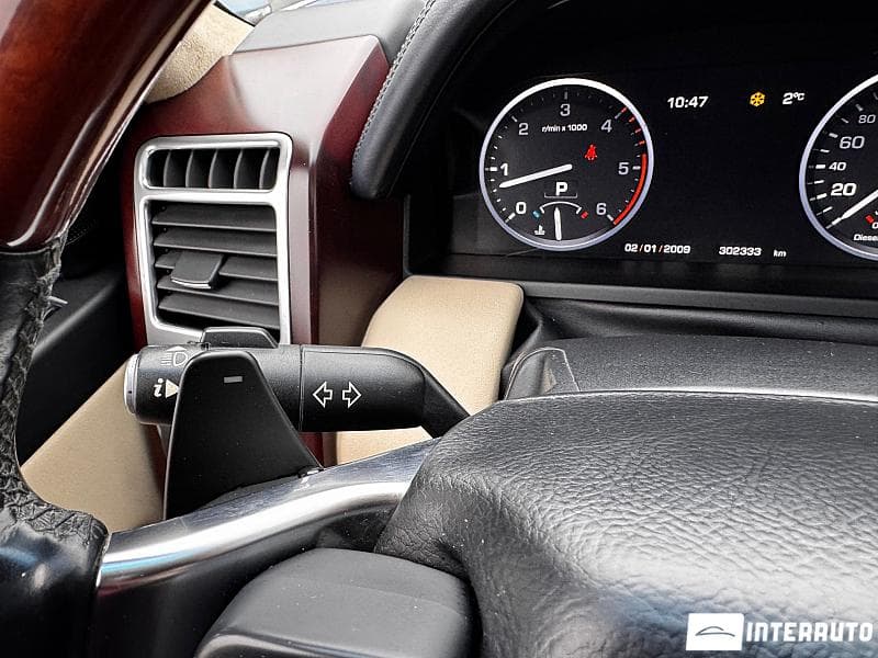 Land Rover Range Rover Vogue 2011 — Миниатюра 14