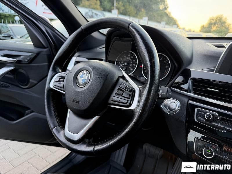 2017 BMW X1 2.8i — Miniatură 12
