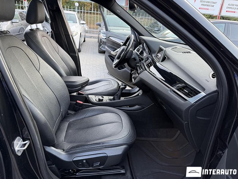 2017 BMW X1 2.8i — Miniatură 6