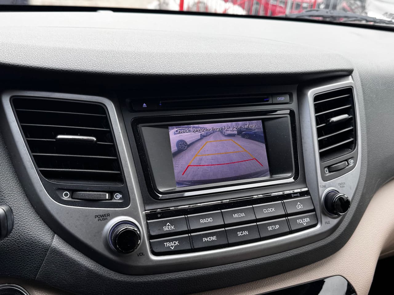 Hyundai Tucson 2017 — Миниатюра 10