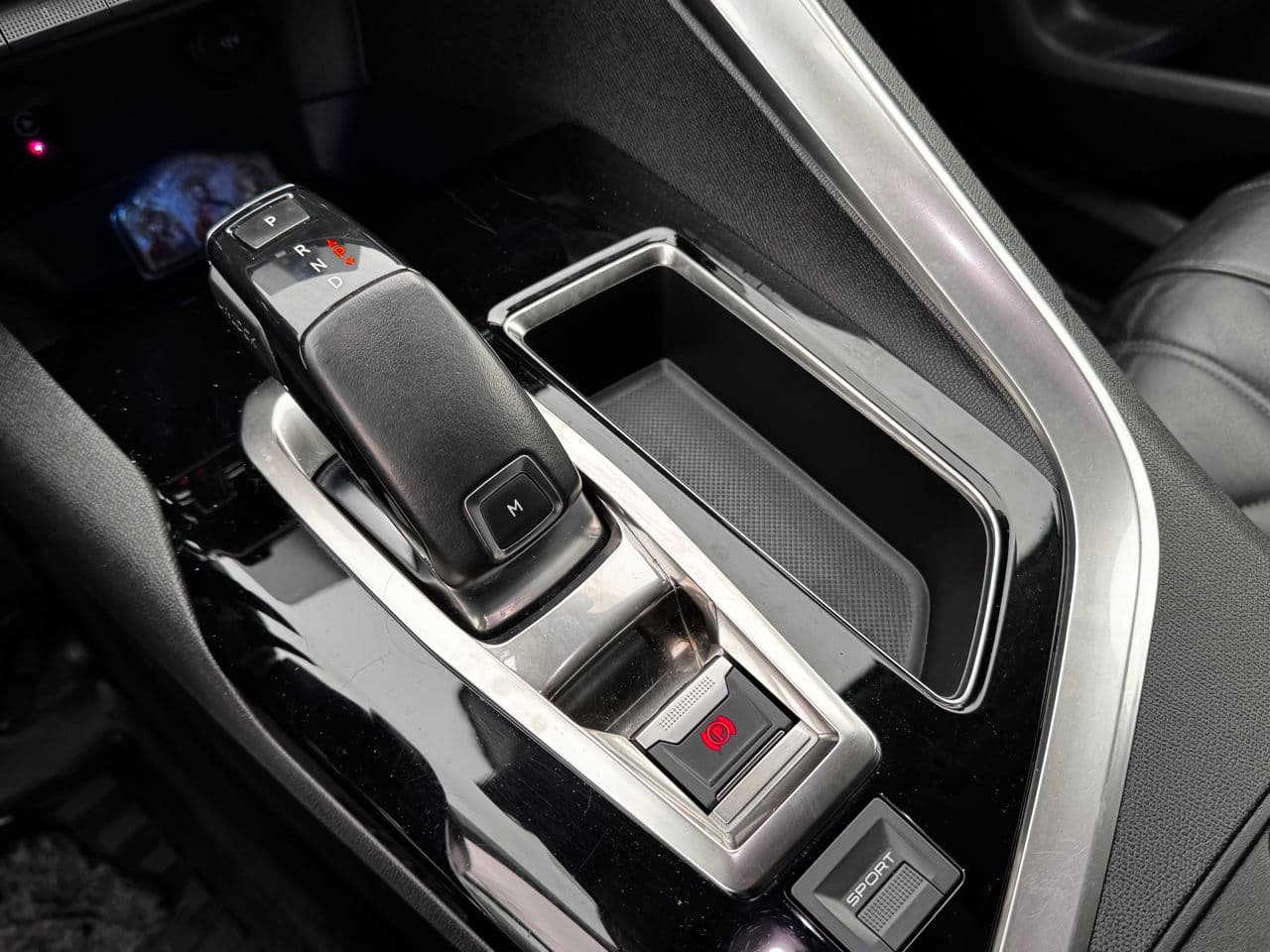Peugeot 5008 2018 — Миниатюра 11