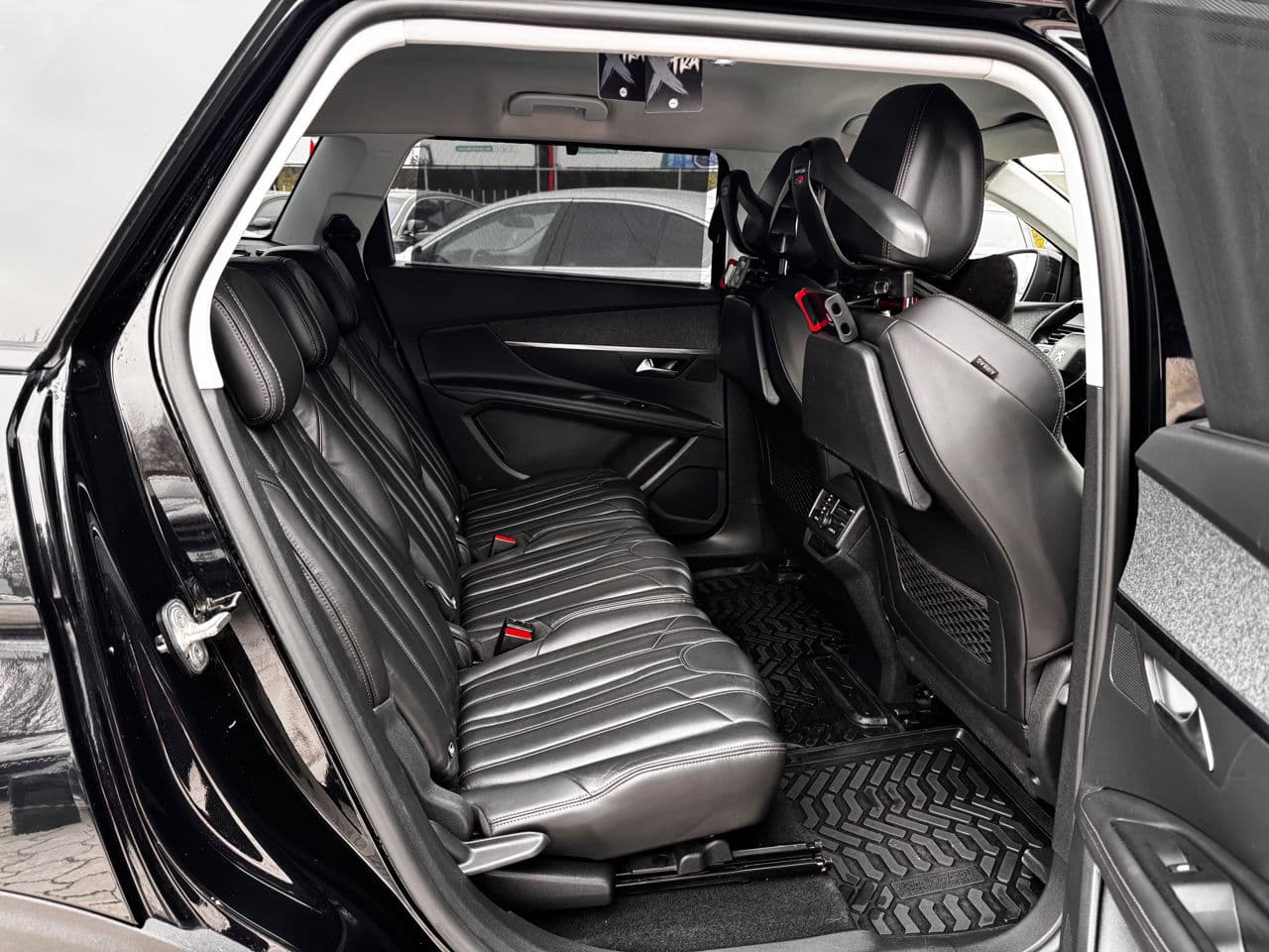 Peugeot 5008 2018 — Миниатюра 16