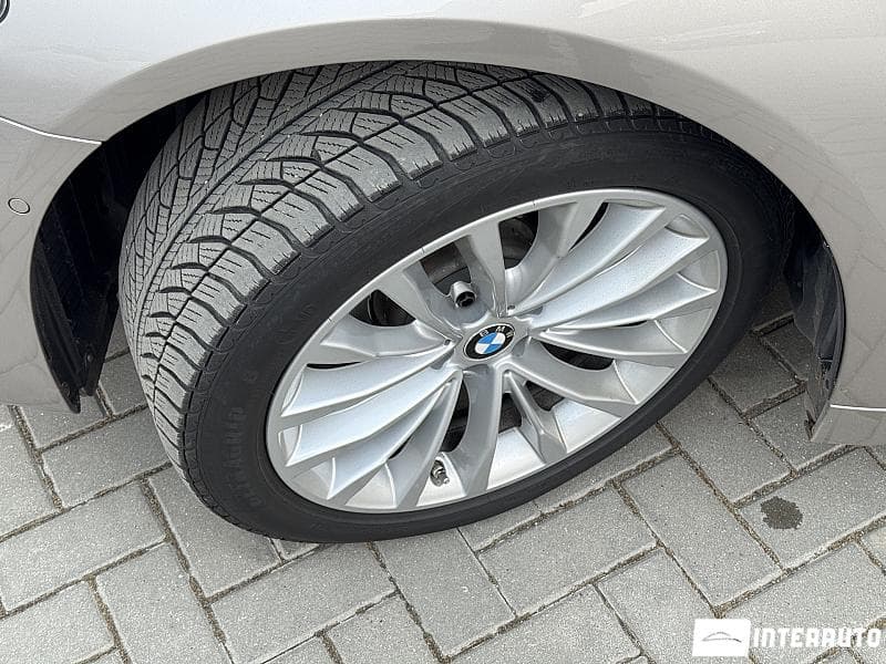 BMW 520 2017 — Миниатюра 17