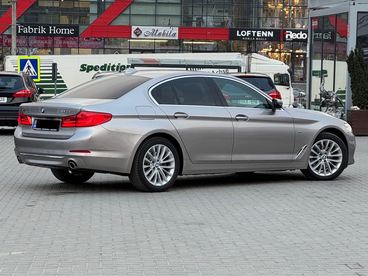 BMW 520 2017 — Миниатюра 3