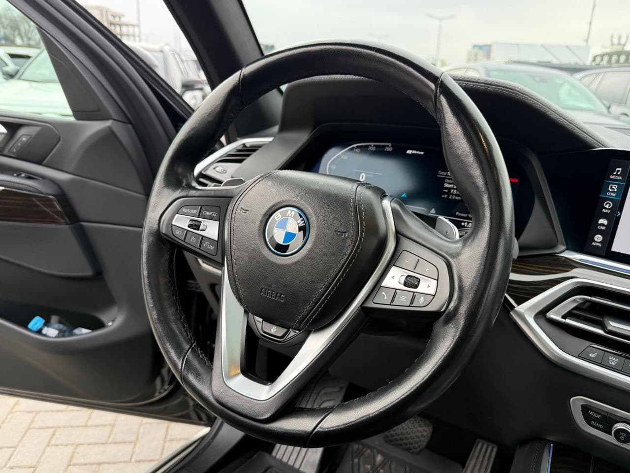 2023 BMW X5 4.5e — Miniatură 7
