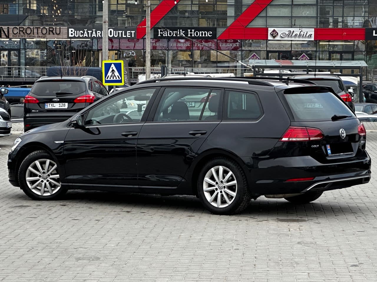 Volkswagen Golf 2018 — Миниатюра 4