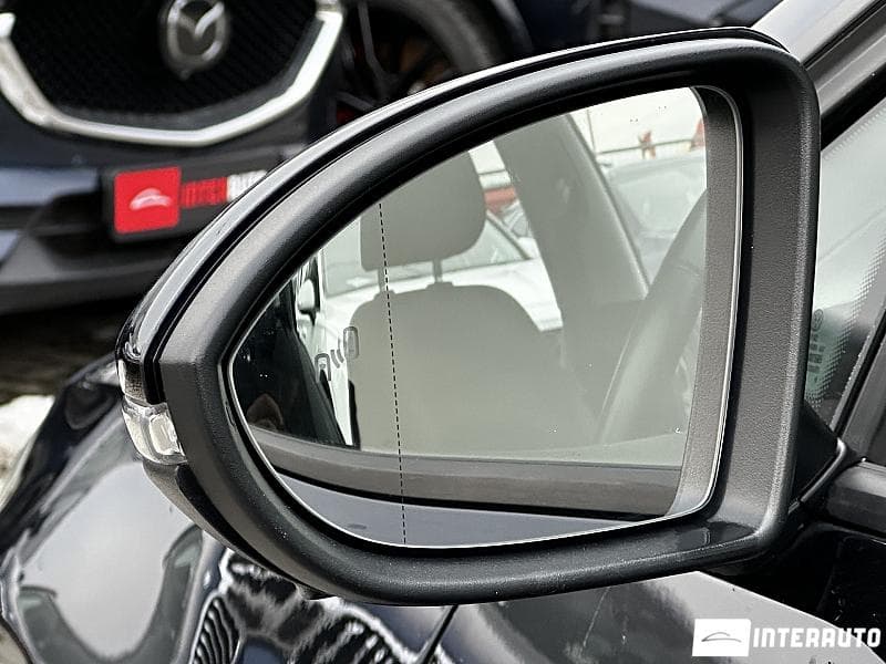 Volkswagen Golf 2018 — Миниатюра 18
