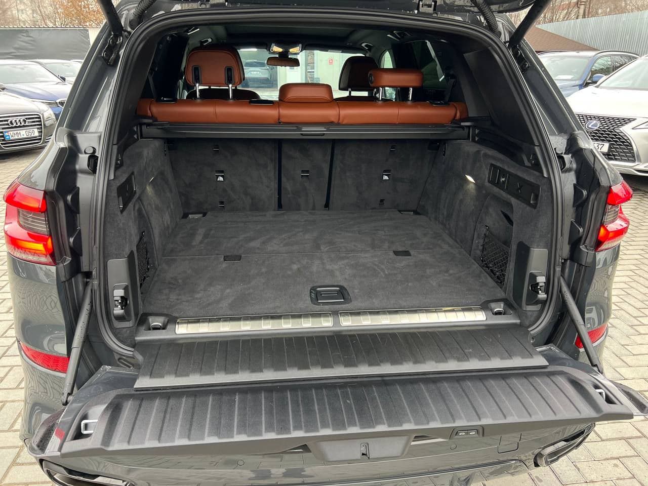2023 BMW X5 4.5e — Miniatură 30