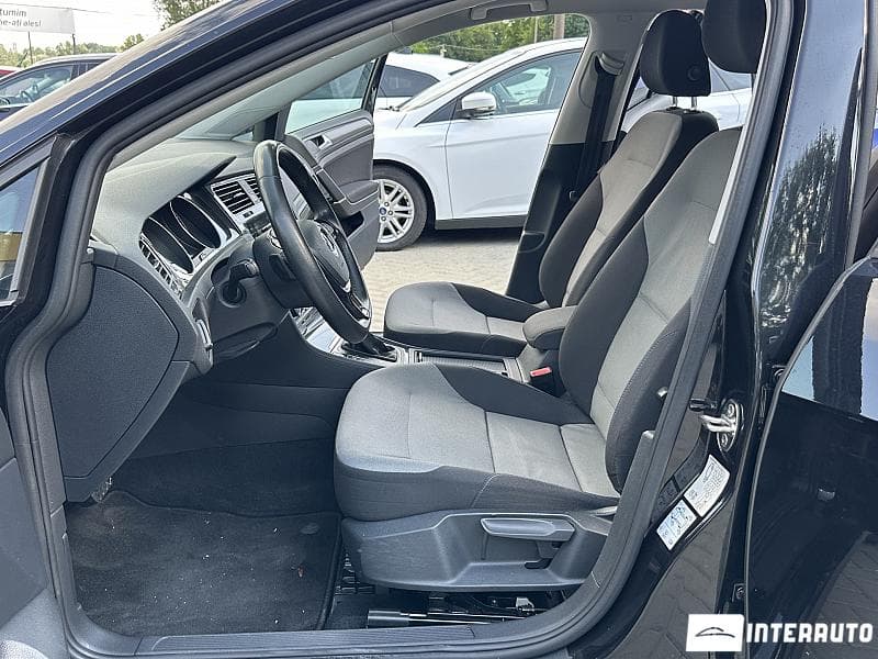 Volkswagen Golf 2018 — Миниатюра 5