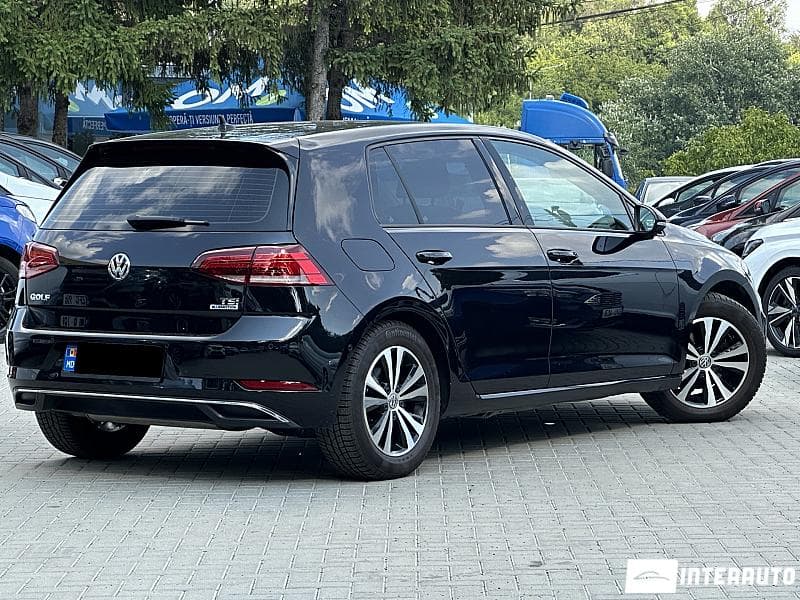 Volkswagen Golf 2018 — Миниатюра 3