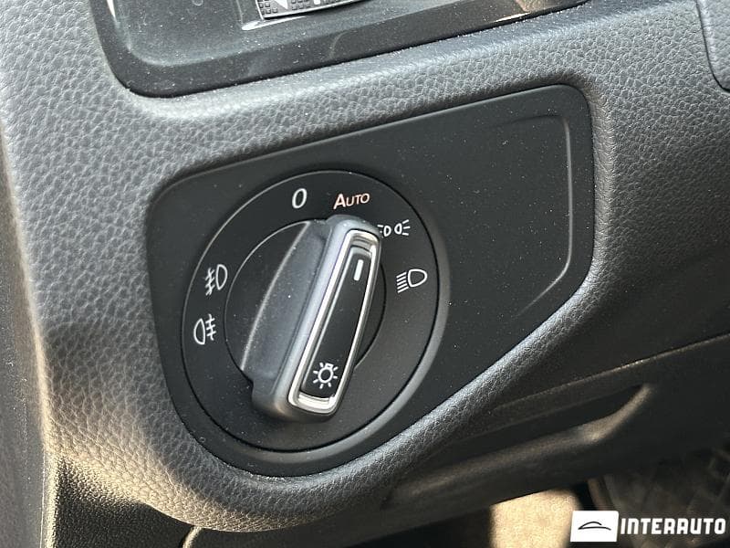 Volkswagen Golf 2018 — Миниатюра 20