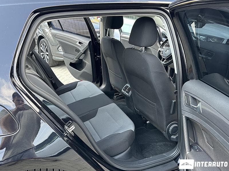 Volkswagen Golf 2018 — Миниатюра 14