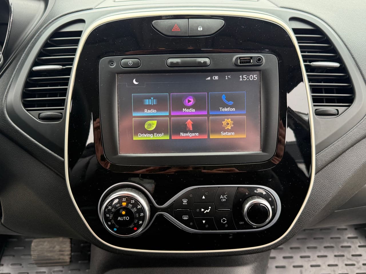 Renault Captur 2018 — Миниатюра 9