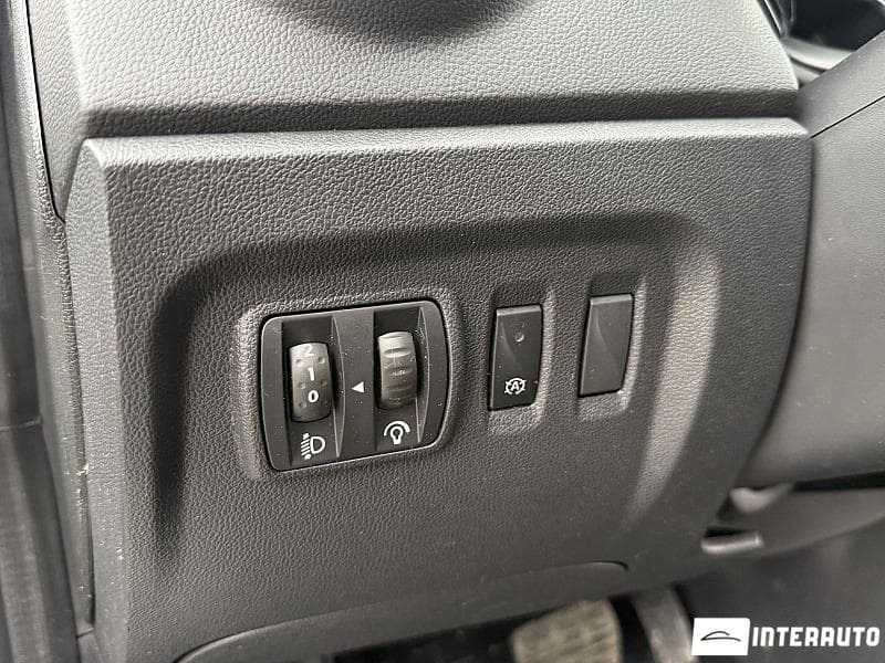 Renault Captur 2018 — Миниатюра 18